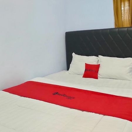 Reddoorz Syariah Near Stasiun Wates Hotel Wates  Luaran gambar