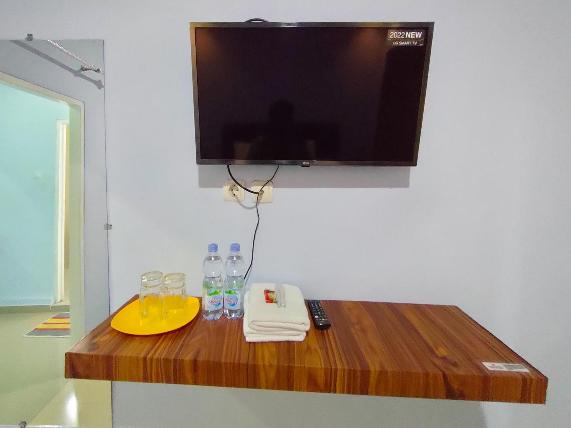 Reddoorz Syariah Near Stasiun Wates Hotel Wates  Luaran gambar